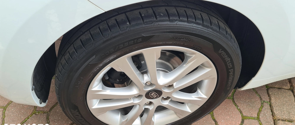 Kia Pro_cee'd cena 33900 przebieg: 190000, rok produkcji 2013 z Kietrz małe 781